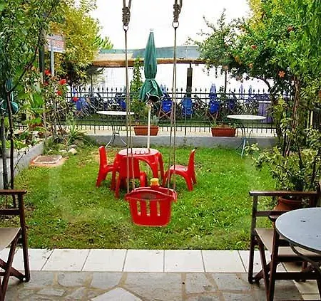 Aparthotel Akrokeramon *