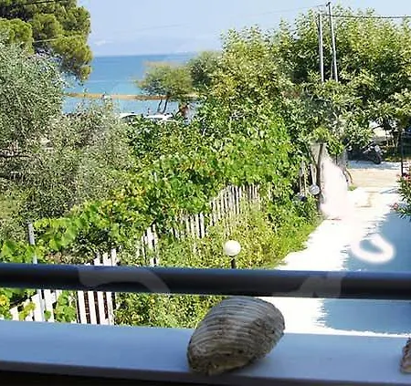Akrokeramon